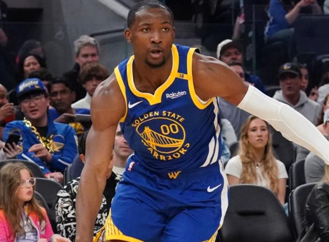 kaiyun-库明加曾拒绝勇士3000万年薪报价 今夏合同打七折