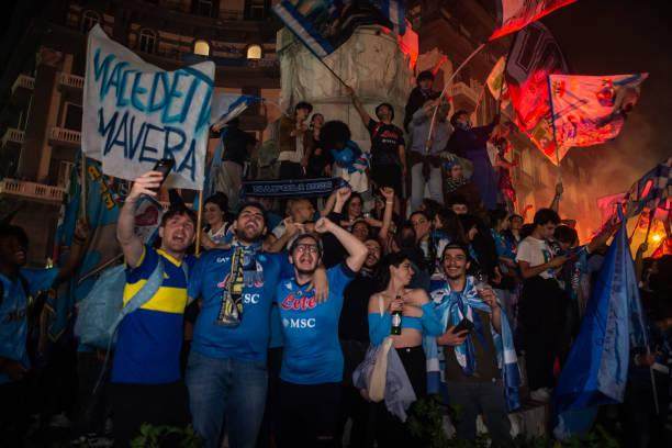 1683250084997028925.jpg 1487596726-612x612.jpg