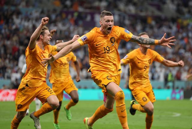 开云APP-【人物】双响+绝平 草根中锋绝境爆发难改荷兰宿命