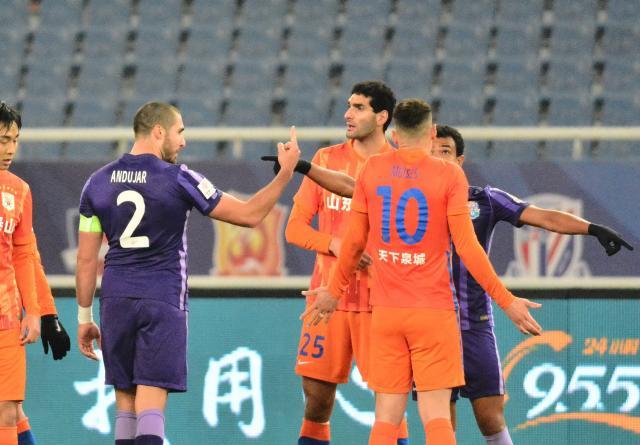 开云体育官网-近3场贡献4记乌龙球 津门虎真是喝凉水也塞牙啊！