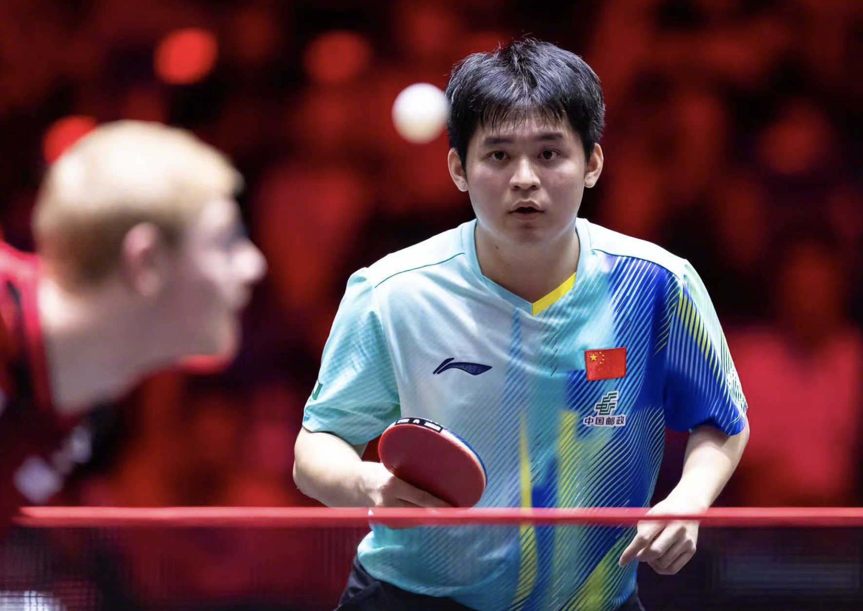 开云体育官网-曾被王皓狠批！林诗栋降到世界第5：13个月0冠 1年前排世界第1