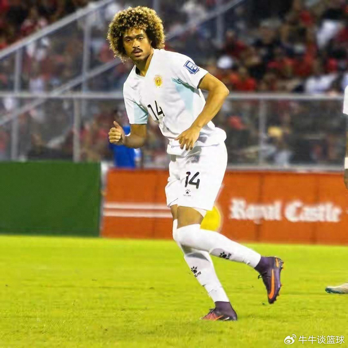 从曼联天才到英冠浪人，钟塔西的足球路为何越走越窄？|格林伍德|马特拉齐|谢菲联|赫塔菲|职业_新浪体育_新浪新闻